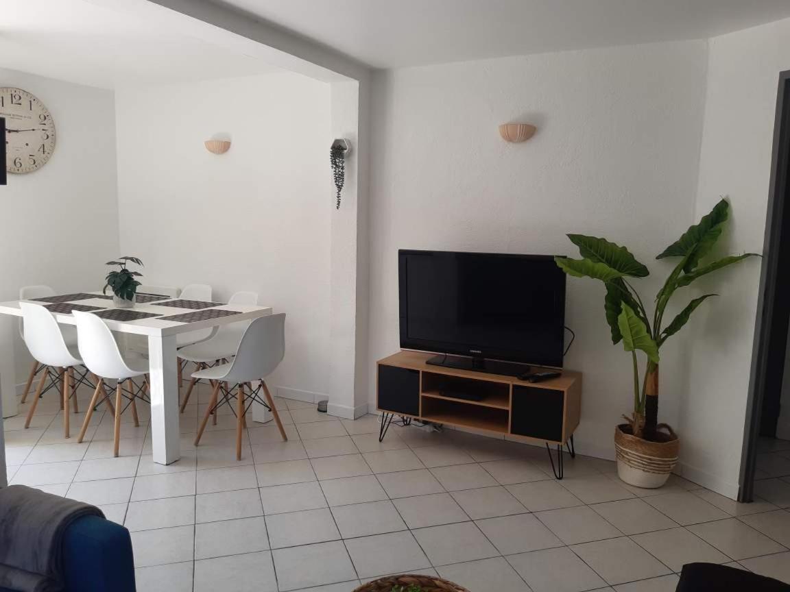 Appartement 3 Pieces Dans Maison Individuelle Entre Mer Et Montagnes Bouyon Eksteriør bilde